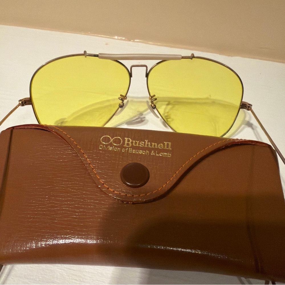 Bushnell Yellow Aviator Glasses